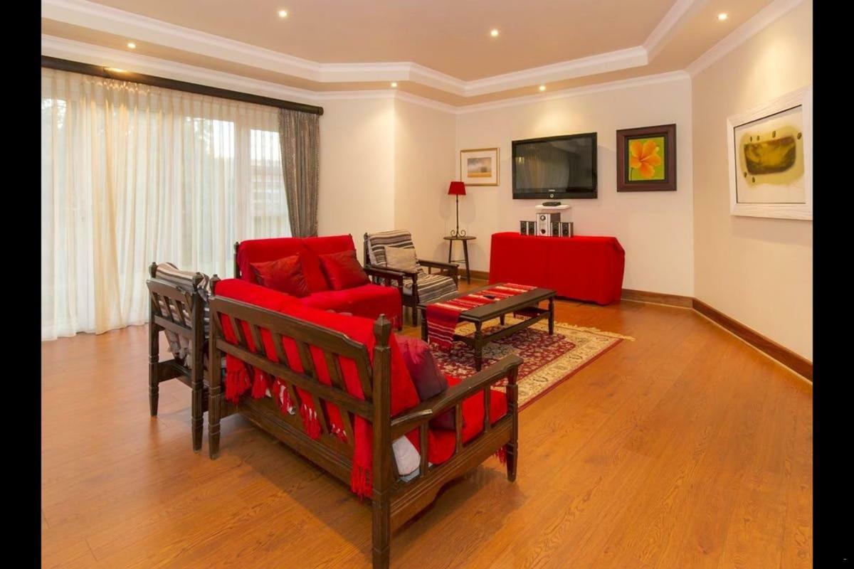 6 On Acacia Bed & Breakfast Johannesburg Ngoại thất bức ảnh